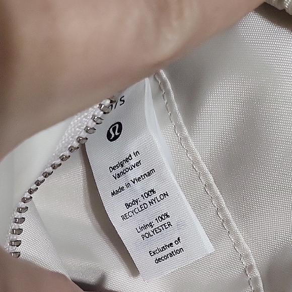 lululemon athletica Silver Belt Bag - Picture 9 of 12